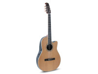 Guitarra Clássica Elétrificada /Guitarras clássicas eletrificadas Ovation Celebrity Traditional CS24C Mid Cutaway Nylon Natural
