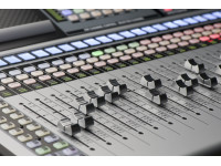 presonus-studiolive-32s_61bb2cd40ff61.jpg