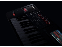 roland-fa-06b-black-edition_5df74a1e87b9f.jpg