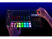 roland-mc-707-caixa-de-ritmos-groovebox-musica-eletronica-tr-808-tr-909-tb-303-juno-106-sh-101_60538782e29c7.jpg