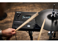 roland-v51-v-drums-sound-module_68e66bc64d67e.jpg