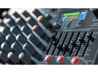 soundsation-youmix-610-pro-mesa-de-mistura-8-canais_69710f49b9c71.jpg
