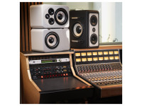 universal-audio-apollo-x16-gen2-essentials-_67079e2e7b3d9.jpg