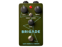 universal-audio-uafx-brigade-chorus-vibrato_65ba81e0cf93c.jpg