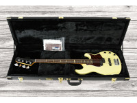 yamaha-bbp34-vintage-white_65c3508d6fac9.jpg