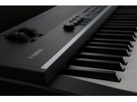 yamaha-cp4-stage_5b59e62f34b66.jpg