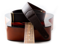 yamaha-performer-correia-para-guitarra-dark-brown_66ed7be06daaa.jpg